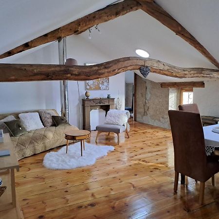 Bed and Breakfast Le Grenier Des Moineaux Font-Romeu-Odeillo-Via Exterior foto