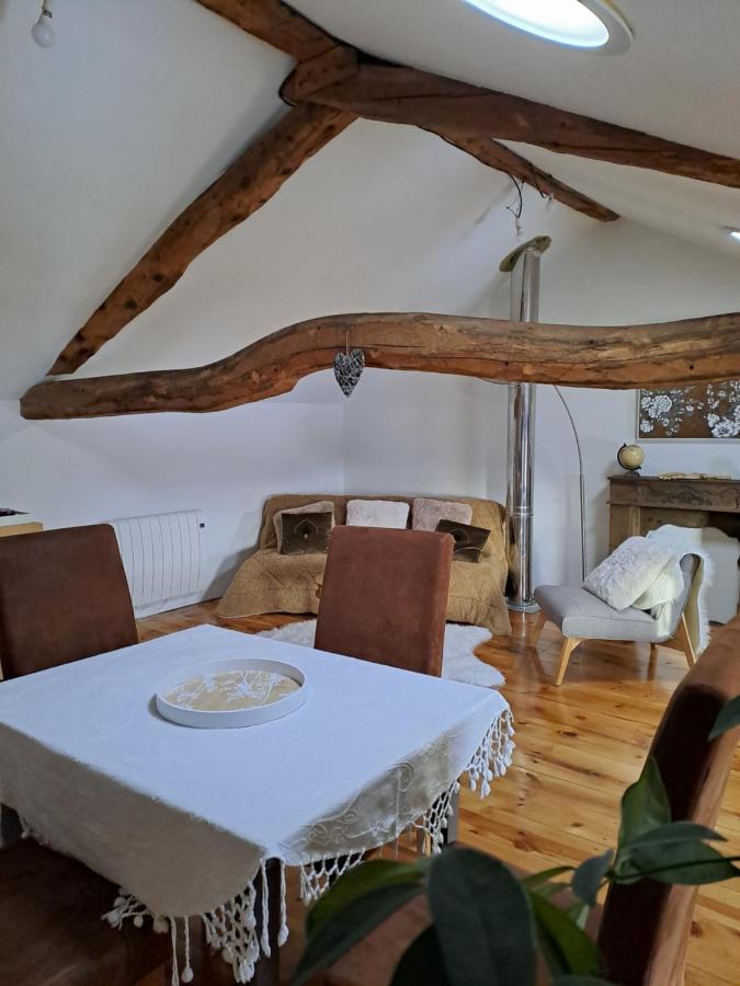 Bed and Breakfast Le Grenier Des Moineaux Font-Romeu-Odeillo-Via Exterior foto