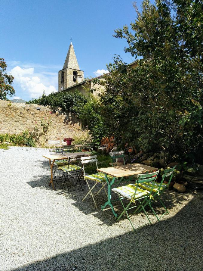 Bed and Breakfast Le Grenier Des Moineaux Font-Romeu-Odeillo-Via Exterior foto