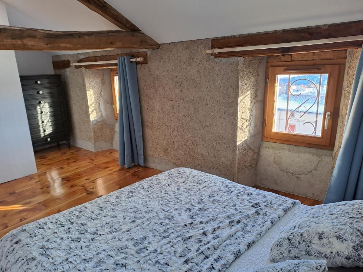Bed and Breakfast Le Grenier Des Moineaux Font-Romeu-Odeillo-Via Exterior foto