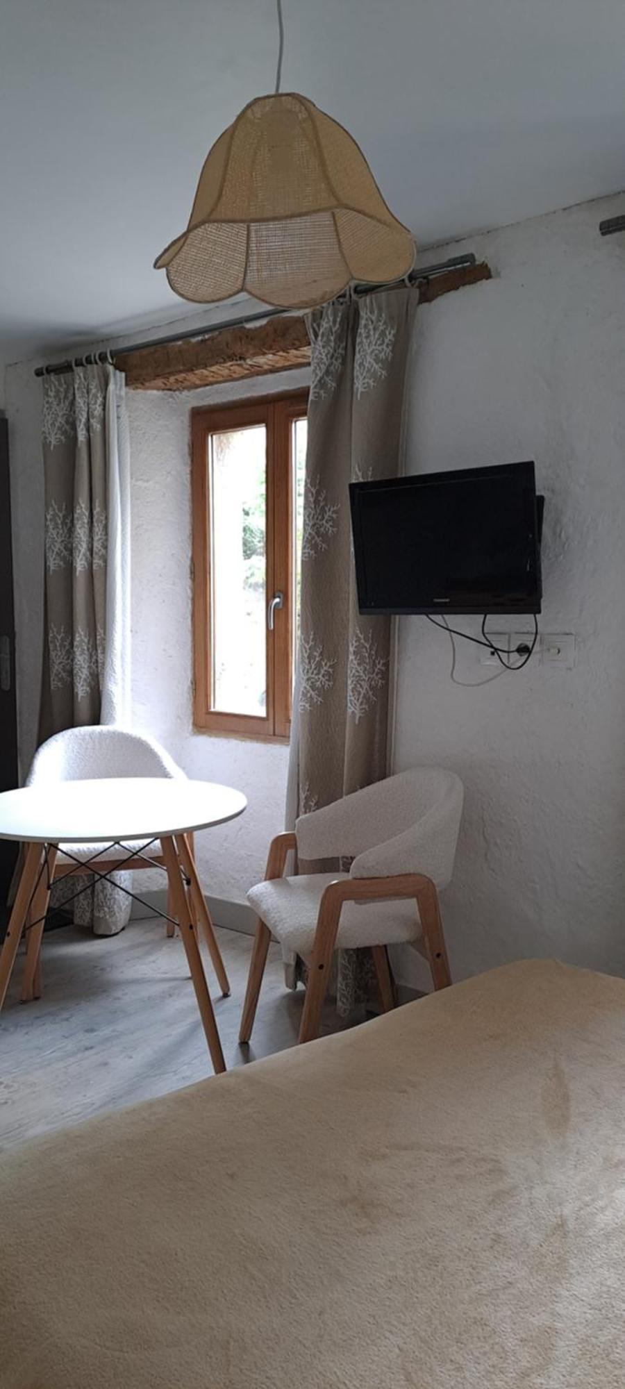 Bed and Breakfast Le Grenier Des Moineaux Font-Romeu-Odeillo-Via Zimmer foto