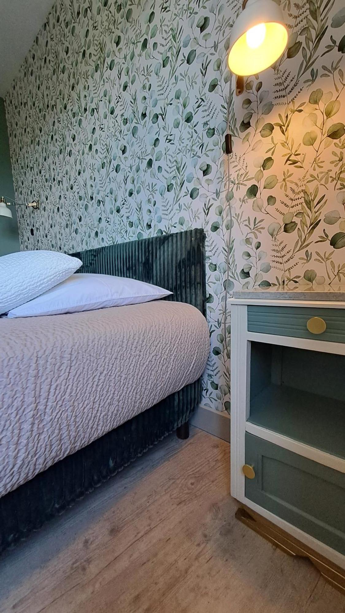 Bed and Breakfast Le Grenier Des Moineaux Font-Romeu-Odeillo-Via Zimmer foto