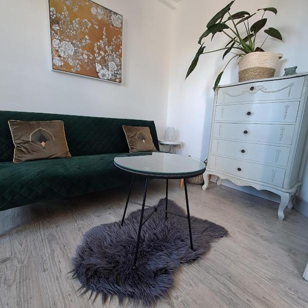 Bed and Breakfast Le Grenier Des Moineaux Font-Romeu-Odeillo-Via Exterior foto